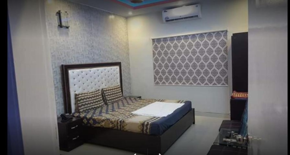 E-Town Rooms Guest House